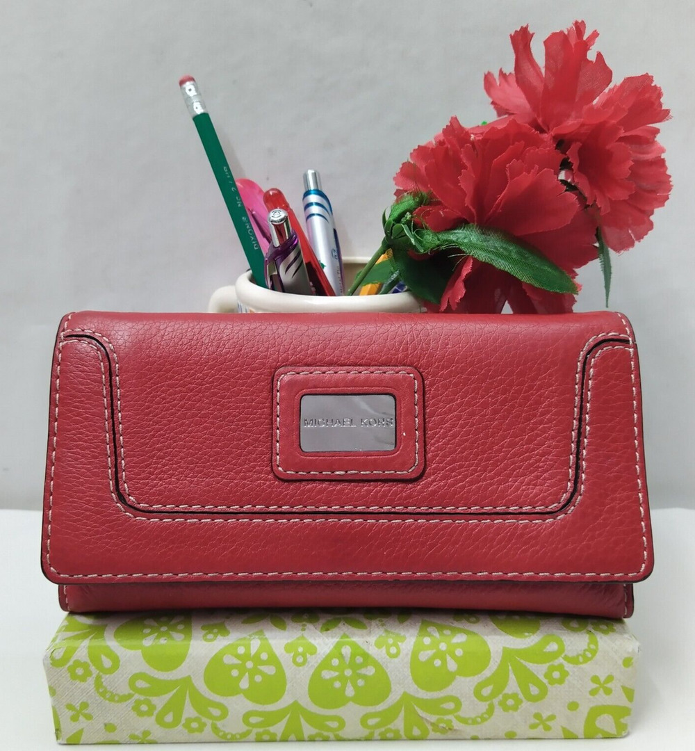 Michael Kors Red Leather Credit Card ID Window Bifold Wallet